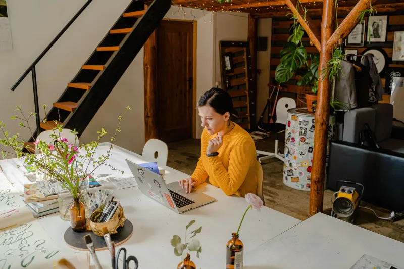 Stop Feeding the Machine: How Smart Creators Are Building Audiences That Actually Belong to Them